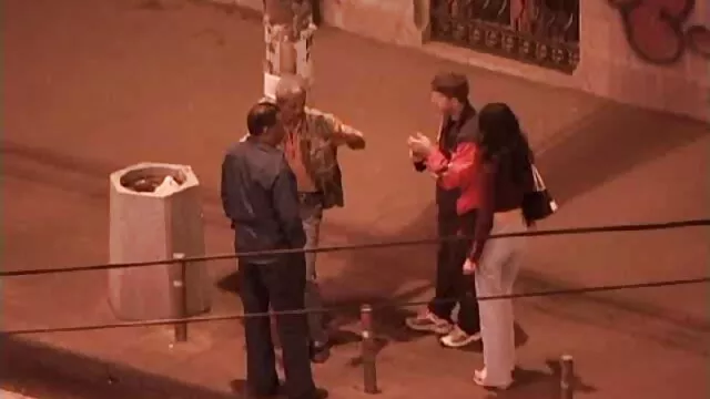Mężczyzna dźgnął samochód mężczyzny i spłacił swoją darmowe filmy sex po polsku dziewczynę.