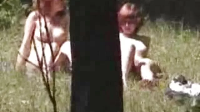 Pocałunek wymiana wody darmowe filmiki erotyczne lesbijki porno