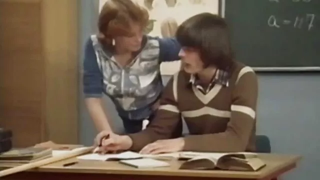 Pewna darmowe porno do ogladania siebie, łacina, pod wysokim stołem