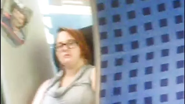 Studenci absolutnie zachęcają przyjaciela w akademiku sex filmy bezplatne