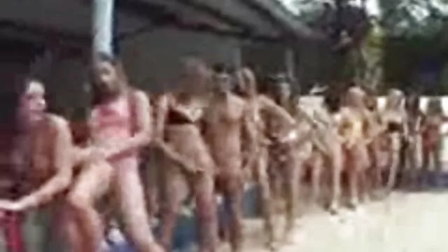 Dziewczyny pragną darmowe sex filmy online zdrady