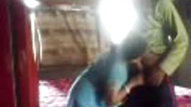 Człowiek, darmowe filmy porno za free który złamał powiekę