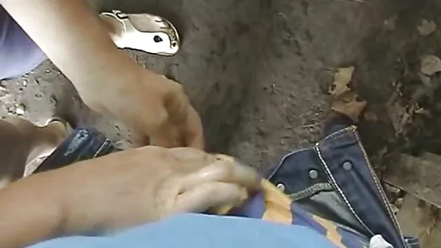 Panna młoda, mężczyzna ukłonił się przed ślubem z młodą kobietą z rakiem darmowe sex filmy xxx
