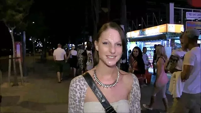 Młoda filmy pornograficzne free Czarna piękność